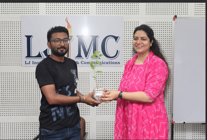 L J Institute of Media and Communications Ahmedabad The  Art of  Storytelling Through Puppetry photo 5